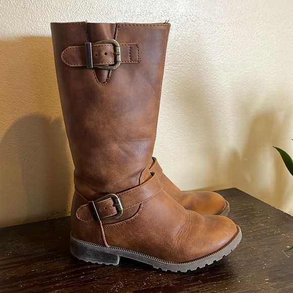 Cat & Jack Other - Cat & Jack girls boots riding boots 11” tall boot. Distressed brown color